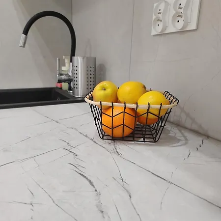 Apartment 21 - Ghetto Heroes Square *